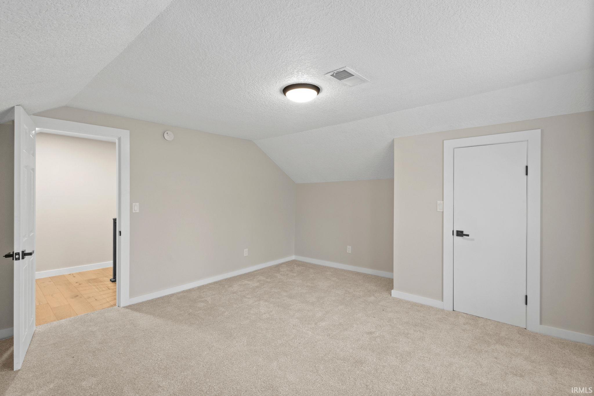 342 West 9th Street Auburn, IN 46706 - Photo 18 of 35