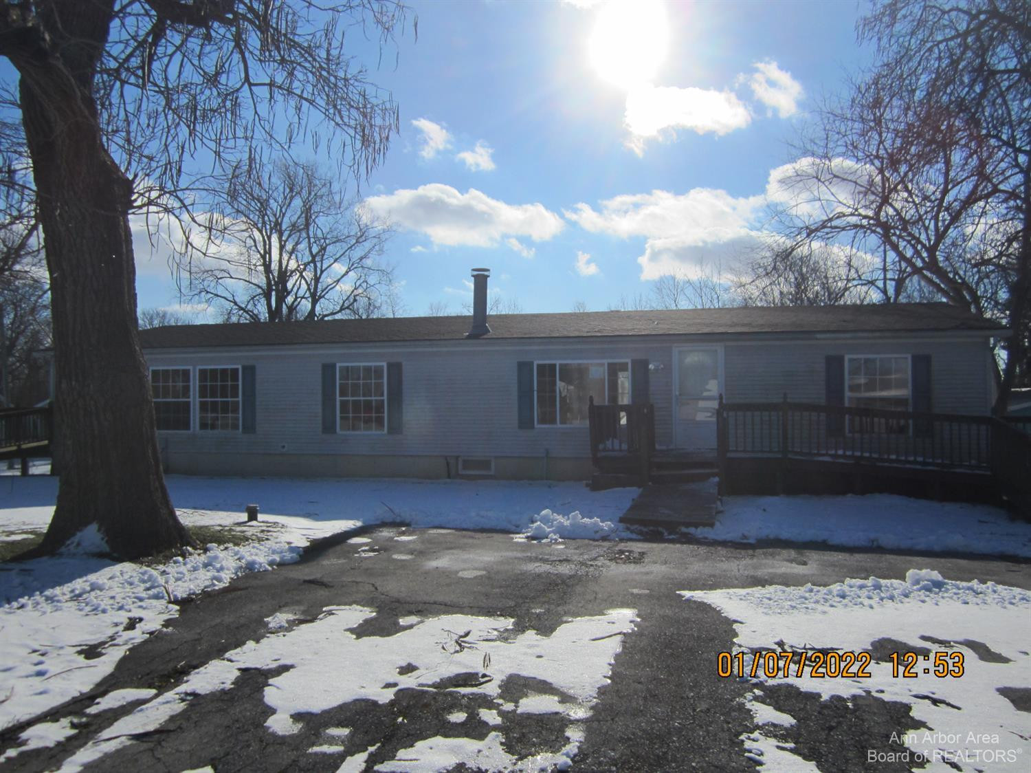 7909 North Custer Road Monroe, MI 48162 - Photo 1 of 9 Photo 1