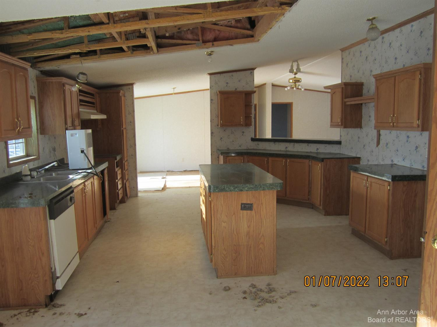 7909 North Custer Road Monroe, MI 48162 - Photo 4 of 9 Photo 4