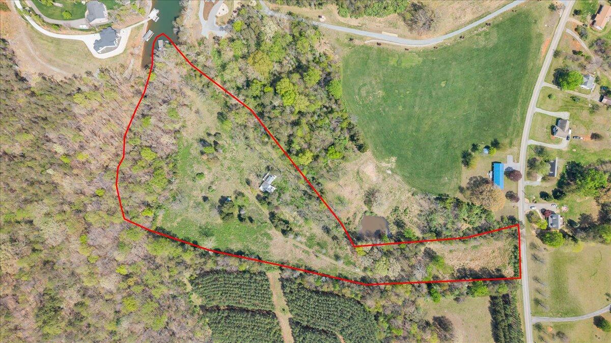 1401 Merriman Way Road