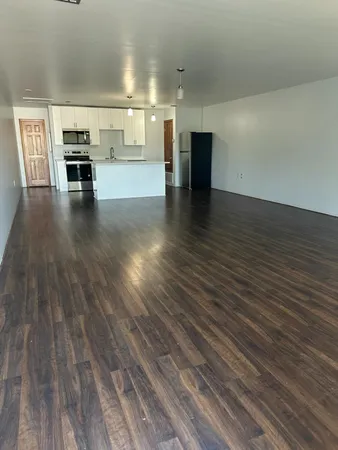 $1,200 | 211 Main Street, Unit E, Destin, FL 32541