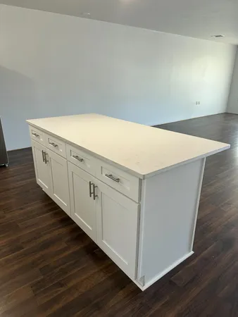 $1,200 | 211 Main Street, Unit E, Destin, FL 32541