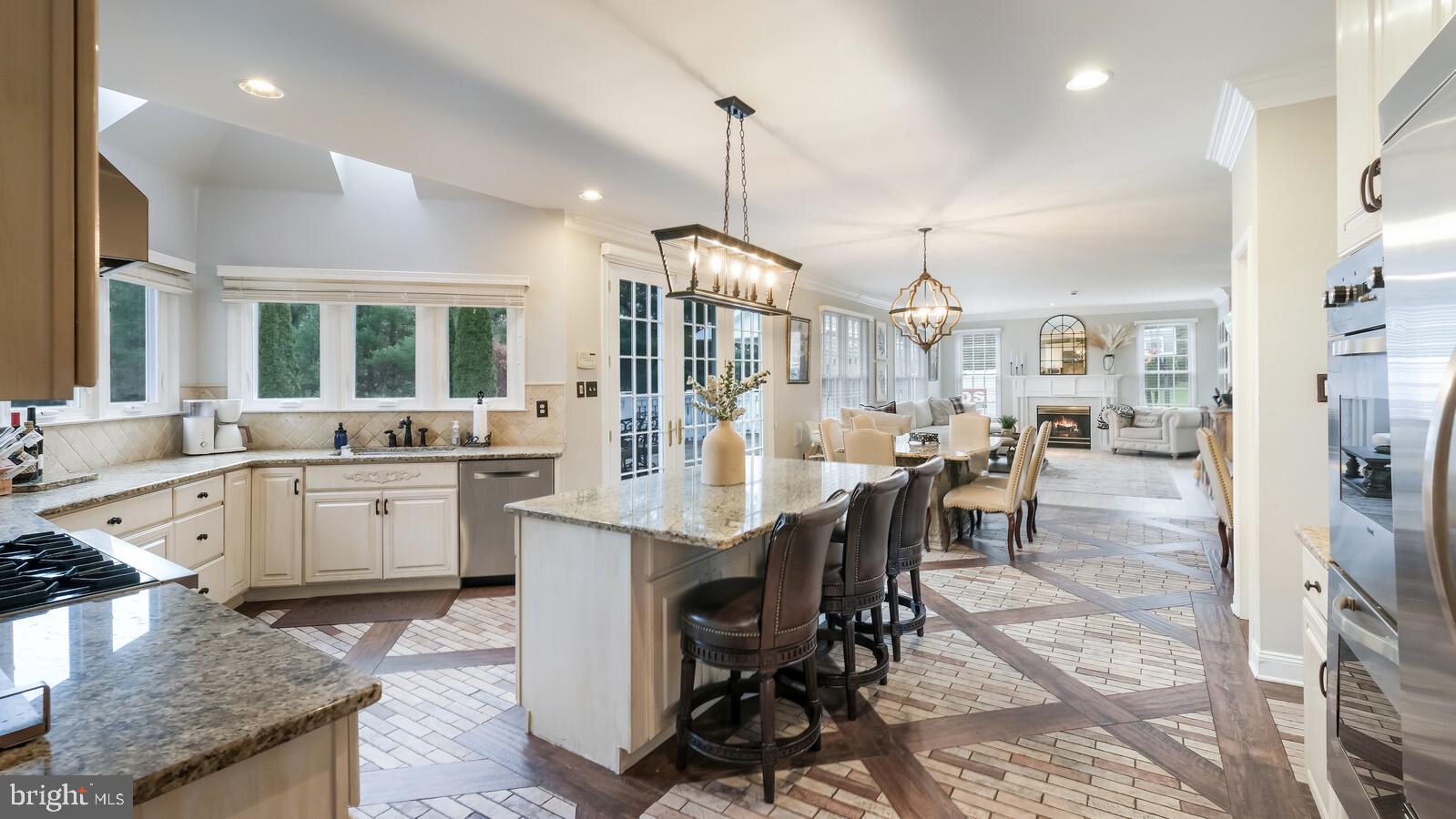 6 Stoney End Road Broomall, PA 19008 - Photo 25 of 87