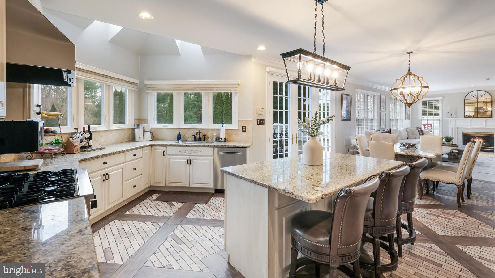 6 Stoney End Road Broomall, PA 19008 - Photo 26 of 87