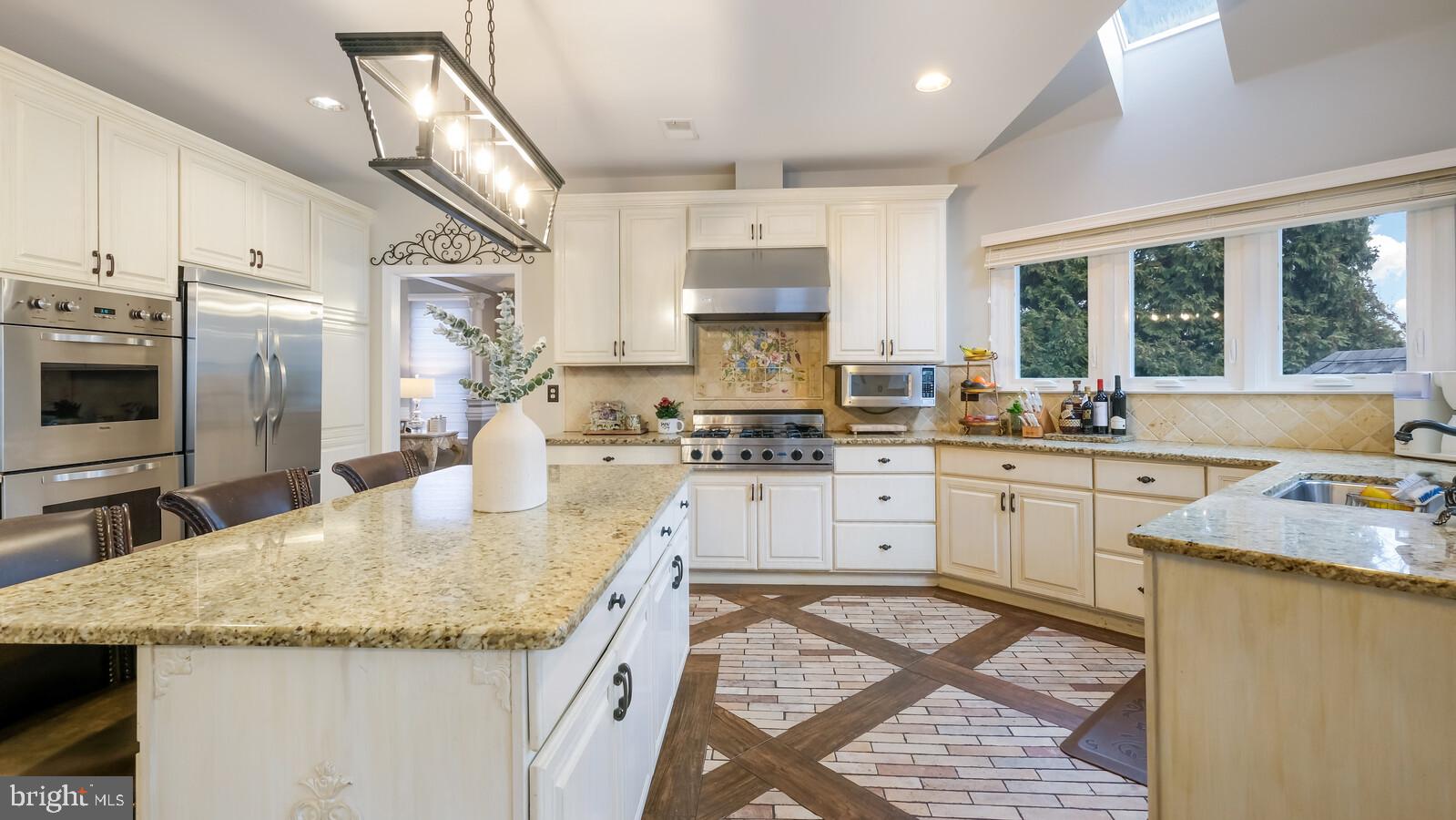 6 Stoney End Road Broomall, PA 19008 - Photo 27 of 87