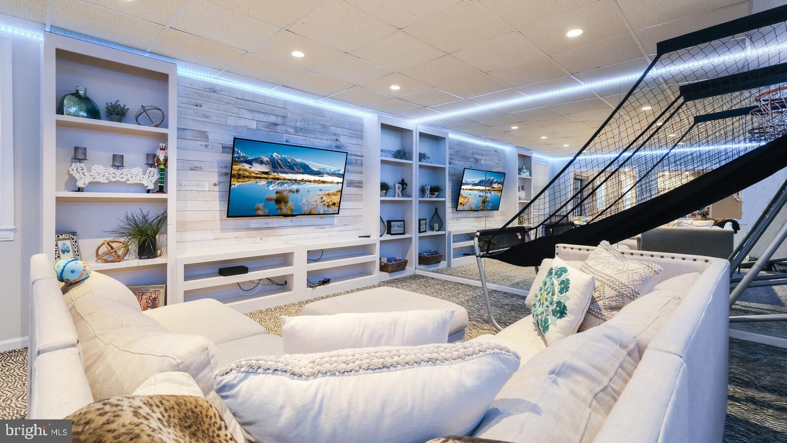 6 Stoney End Road Broomall, PA 19008 - Photo 58 of 87