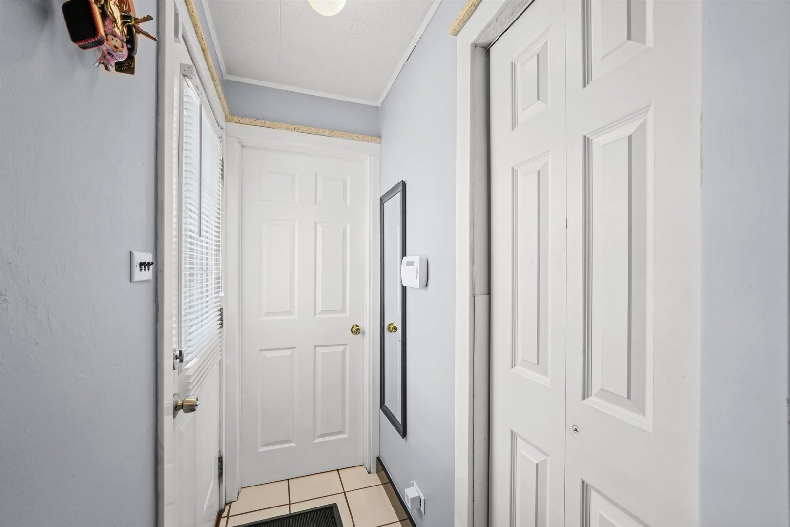 1106 Arthur Avenue Berkeley, IL 60163 - Photo 21 of 28 a view of a bathroom from the hallway