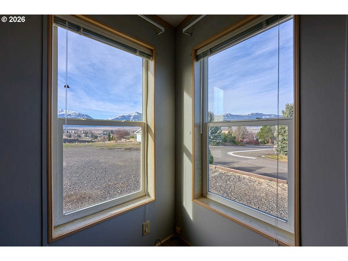 801 Residence Street Enterprise, OR 97828 - Photo 14 of 20 a view of a glass door
