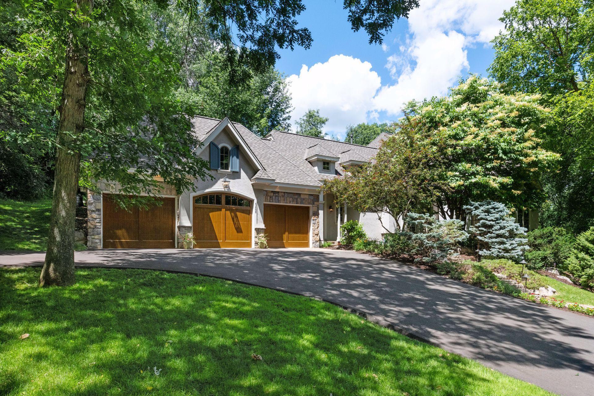 4288 Manor Ct Road Minnetonka, MN 55345 - Photo 1 of 33 Gallery Image 1