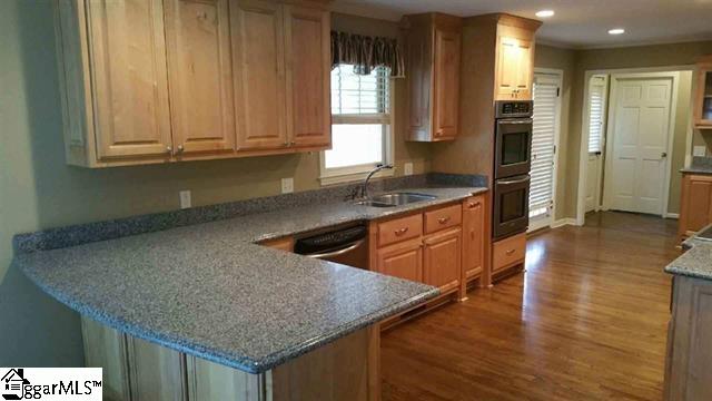 310 Sitton Road Easley, SC 29642 - Photo 10 of 23
