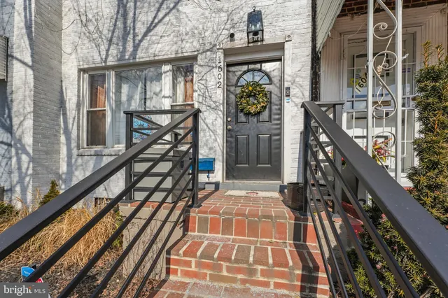 a view of an entryway