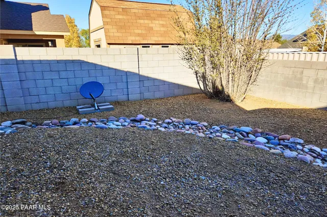 $2,050 | 7559 North Summit Pass, Prescott Valley, AZ 86315