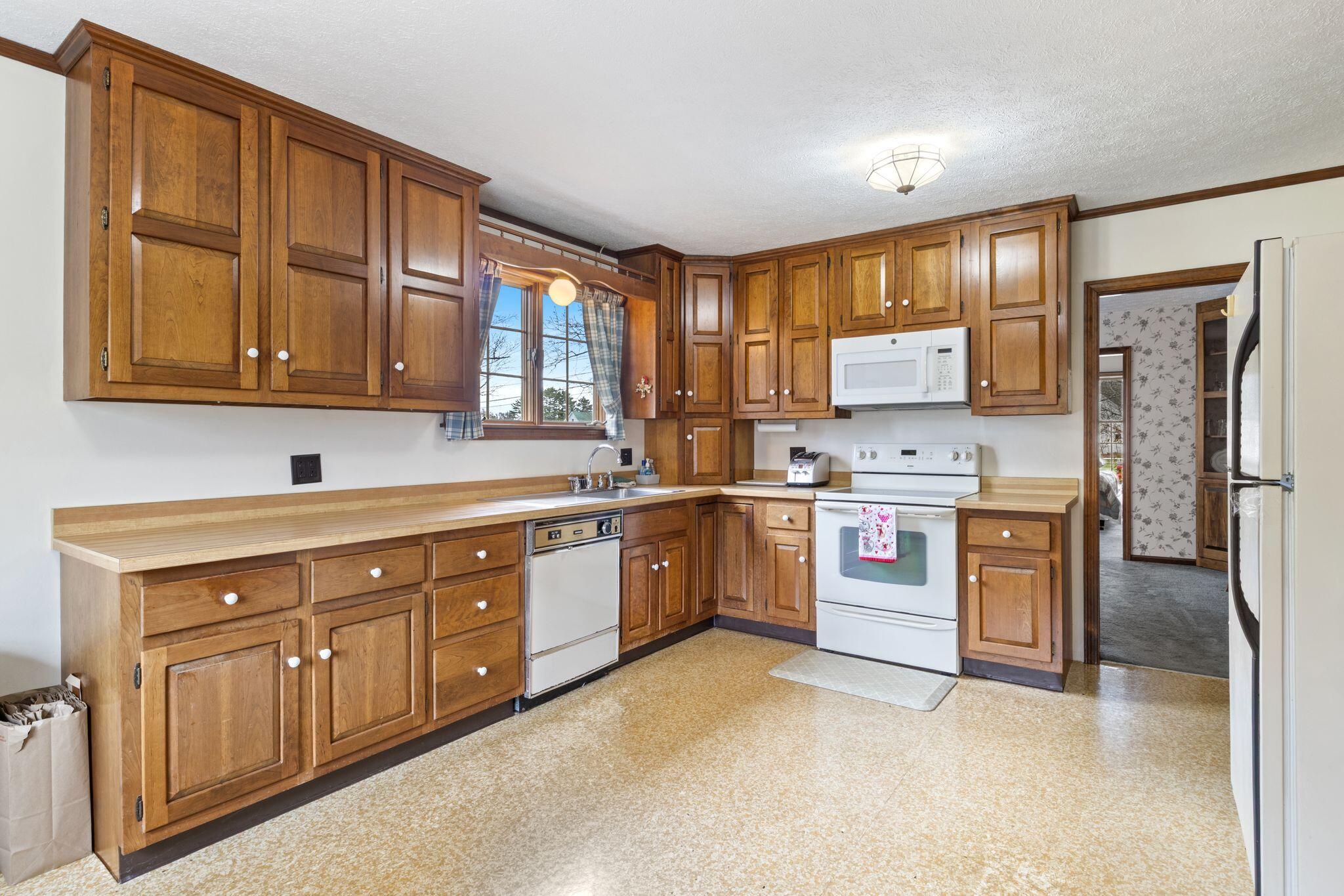66 Summer Street Porter, ME 04068 - Photo 13 of 41