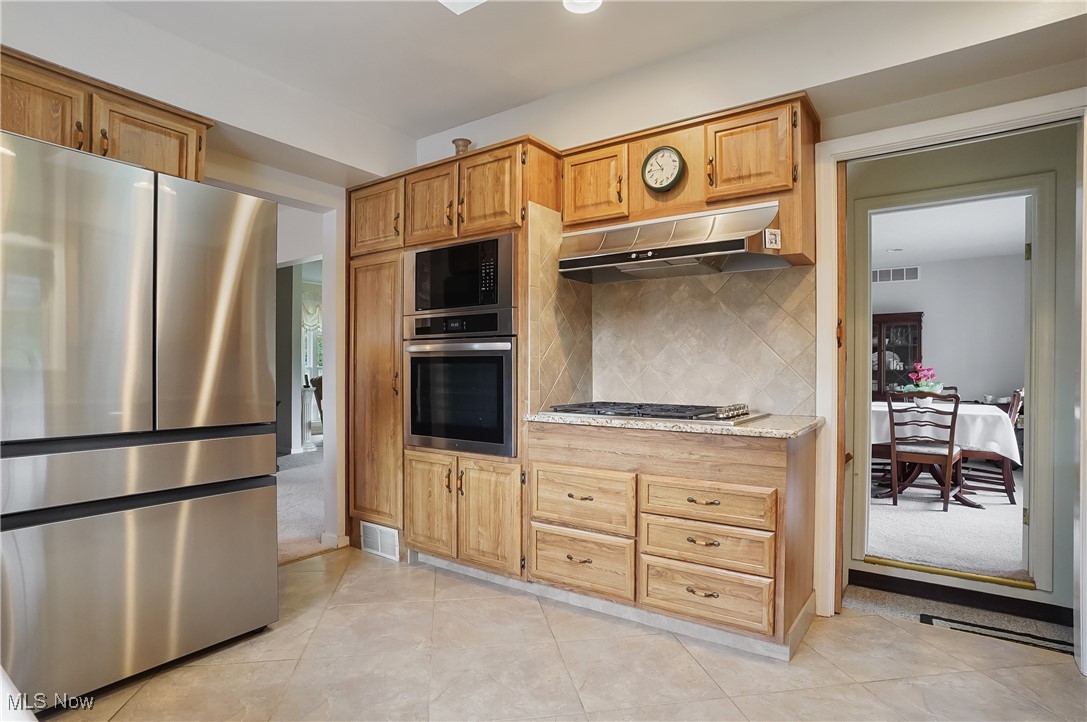 667 North Road Southeast Warren, OH 44484 - Photo 11 of 50 Gallery Image 11