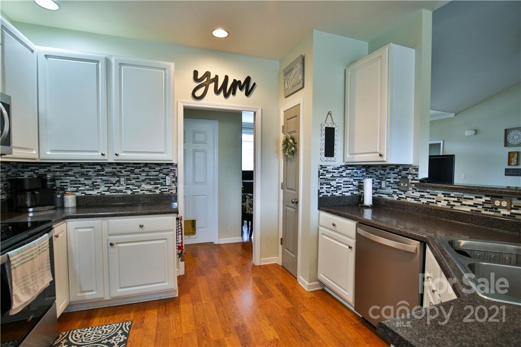 71 West Hiawassee Road Fletcher, NC 28732 - Photo 9 of 19 Gallery Image 9