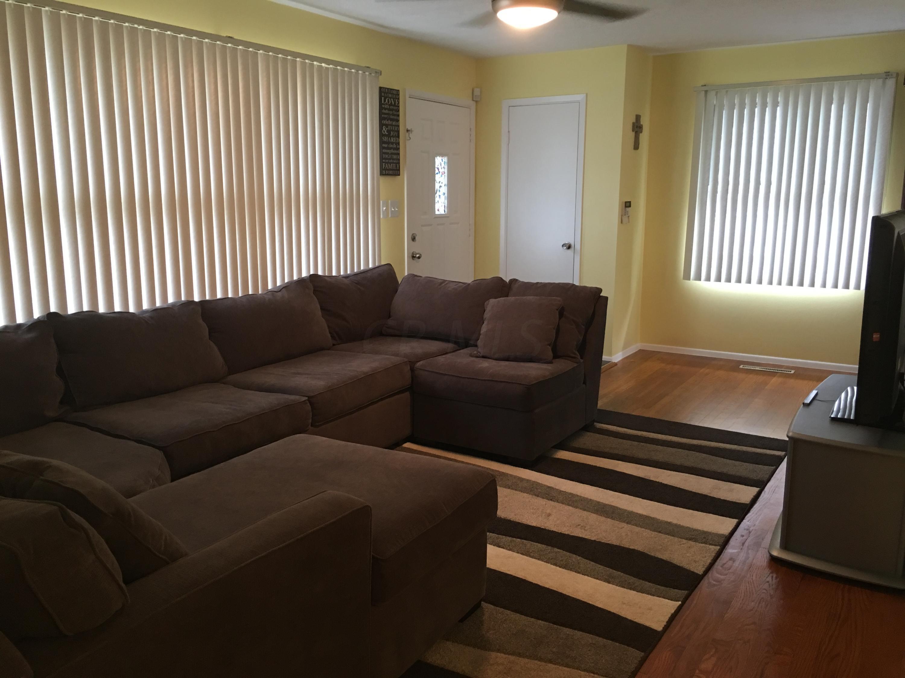 4532 Rodney Road Columbus, OH 43227 - Photo 3 of 23 Gallery Image 3