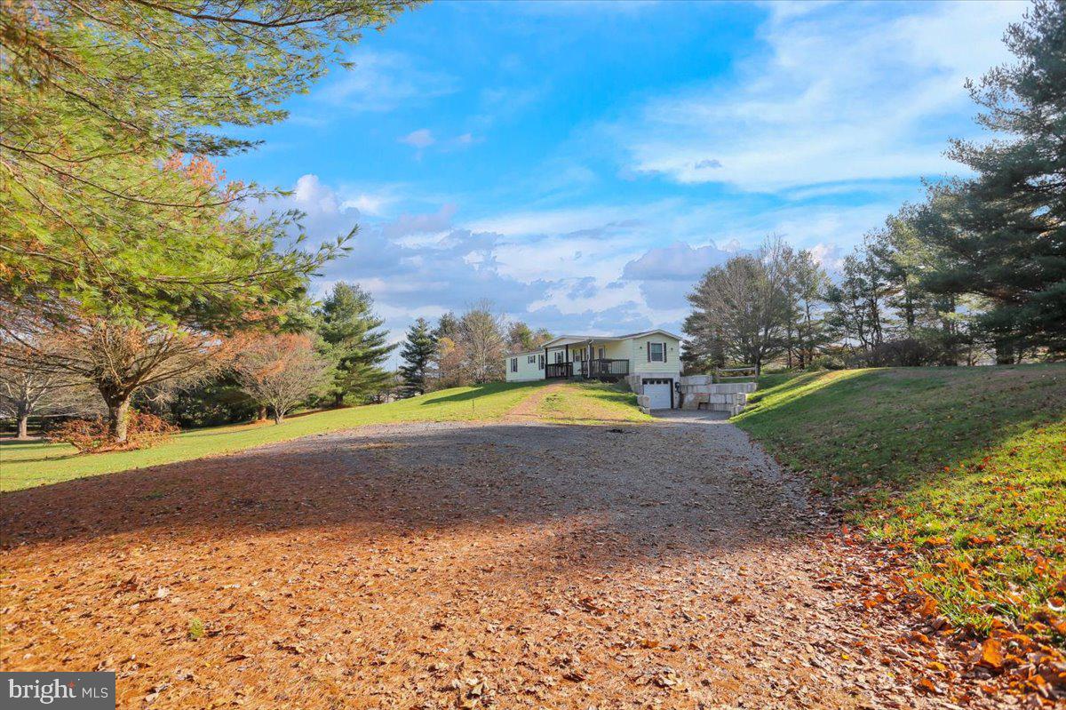 571 Golf Course Road Birdsboro, PA 19508 - Photo 1 of 24 Gallery Image 1