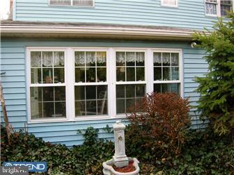 108 Roberts Road Brookhaven, PA 19015 - Photo 6 of 12 Exterior Back