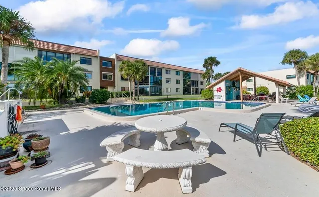 $442,500 | 1611 Minutemen Causeway, Unit 306, Cocoa Beach, FL 32931