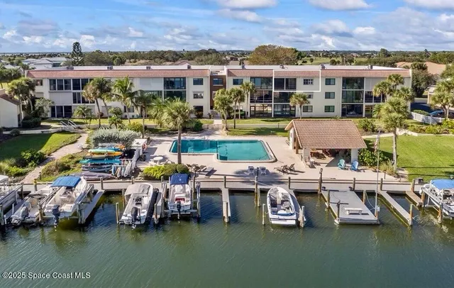 $442,500 | 1611 Minutemen Causeway, Unit 306, Cocoa Beach, FL 32931