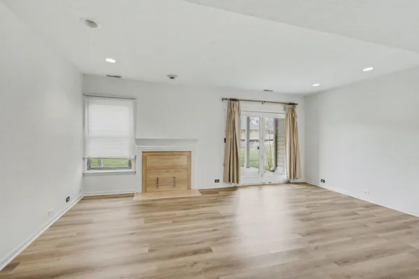 $349,900 | 3344 Breckland Court, Ann Arbor, MI 48108