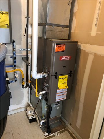 $440,000 | 1619 135th Street East, Tacoma, WA 98445