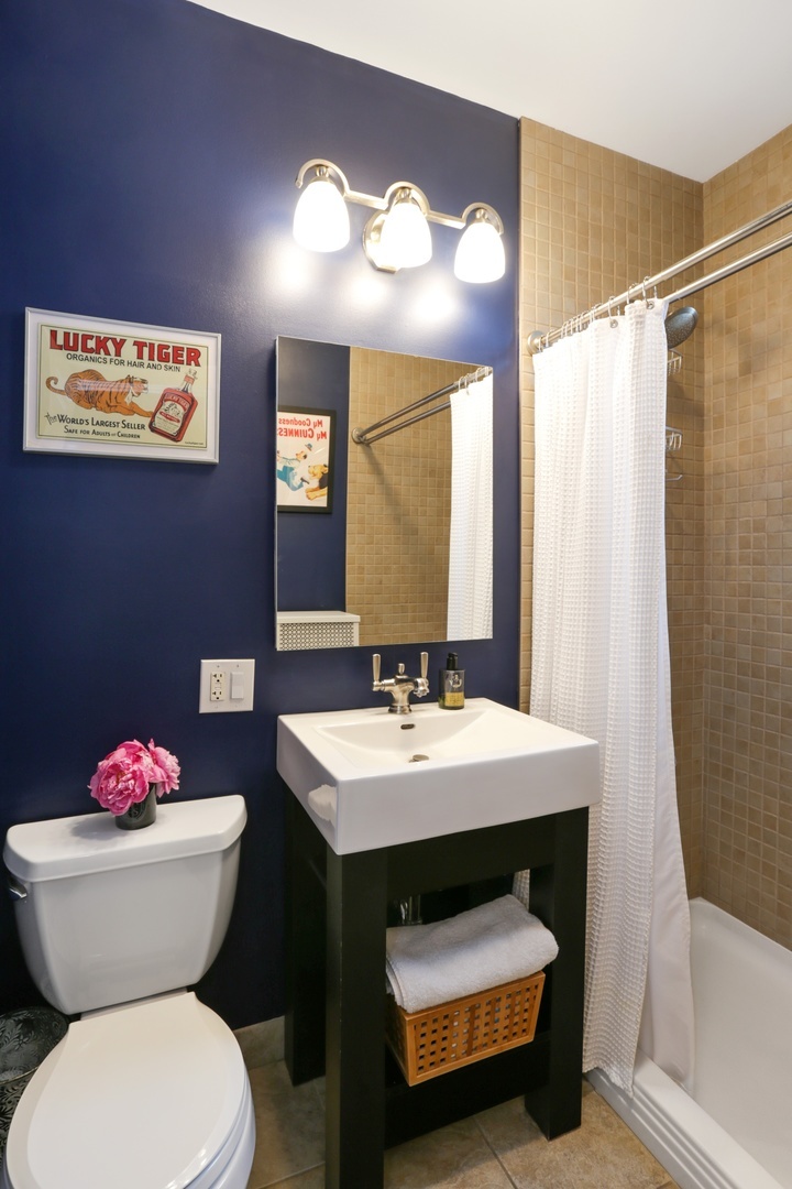 1339 West Lunt Avenue, Unit 2N Chicago, IL 60626 - Photo 13 of 22