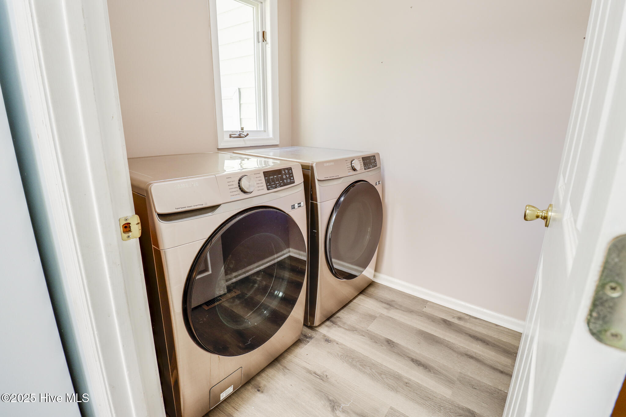 105 Willbarry Road Jacksonville, NC 28540 - Photo 9 of 23 105 Willbarry Rd Print-17