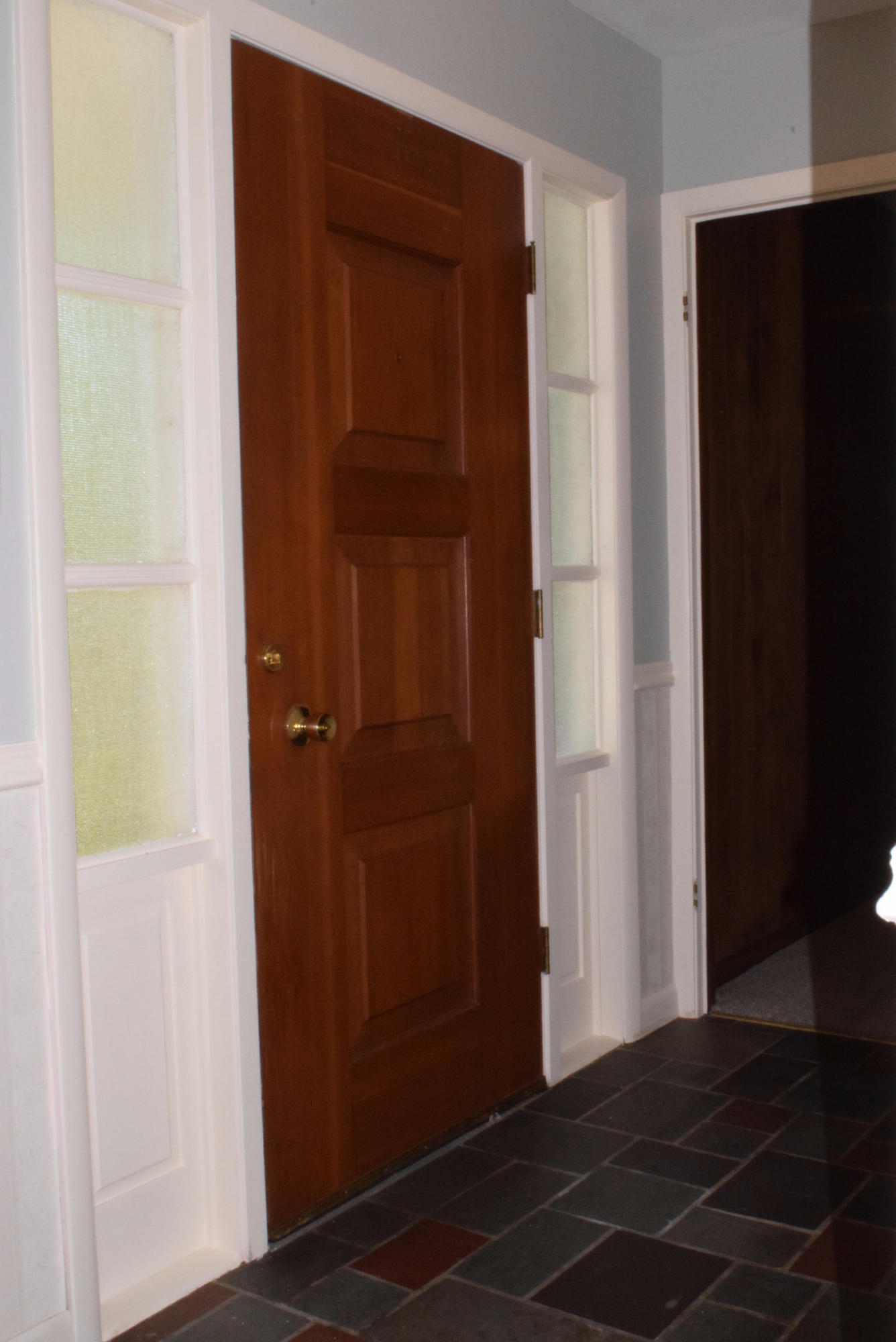 123 Windham Road Oak Ridge, TN 37830 - Photo 11 of 27 Foyer