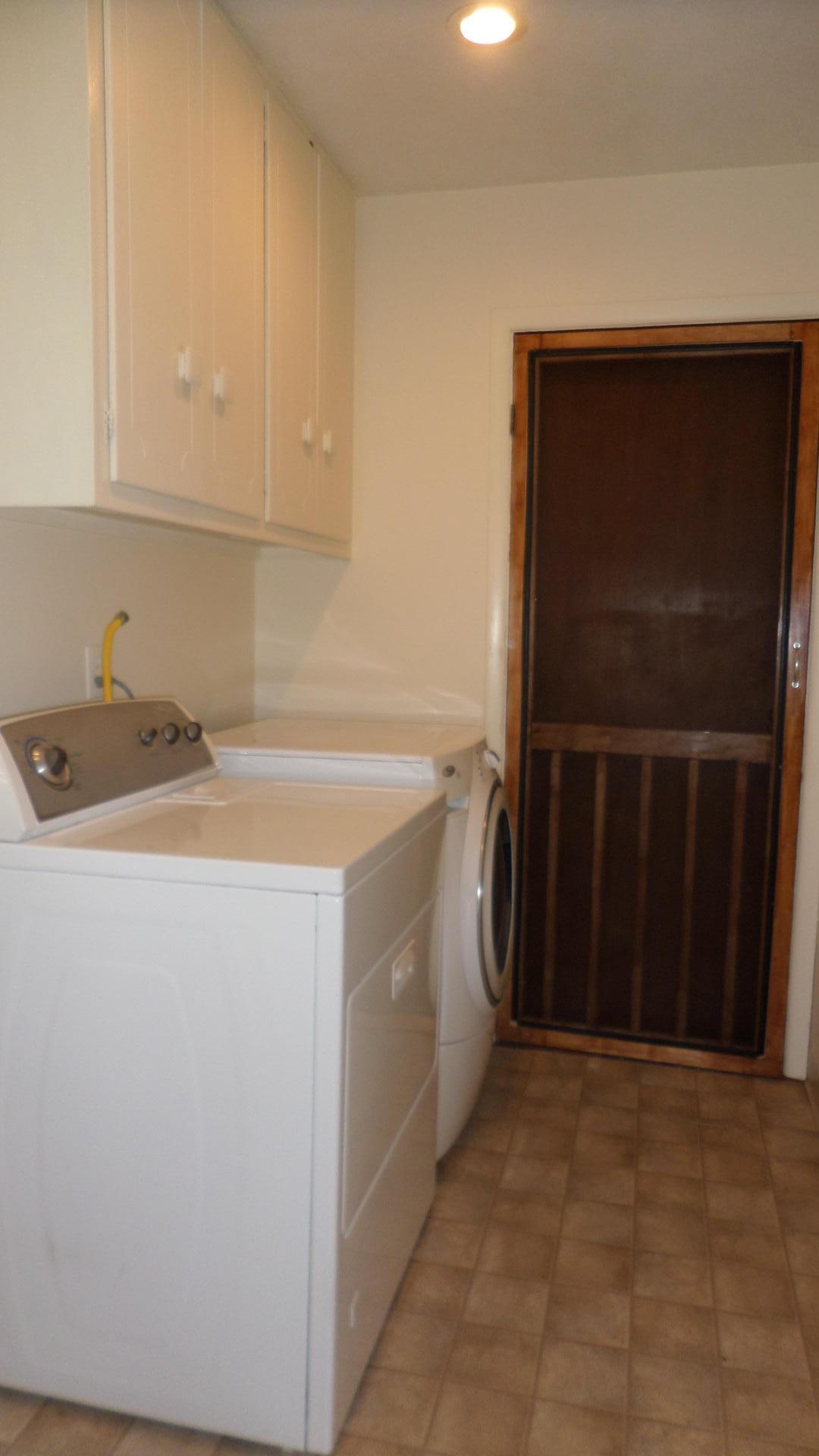 123 Windham Road Oak Ridge, TN 37830 - Photo 17 of 27 Utility Room