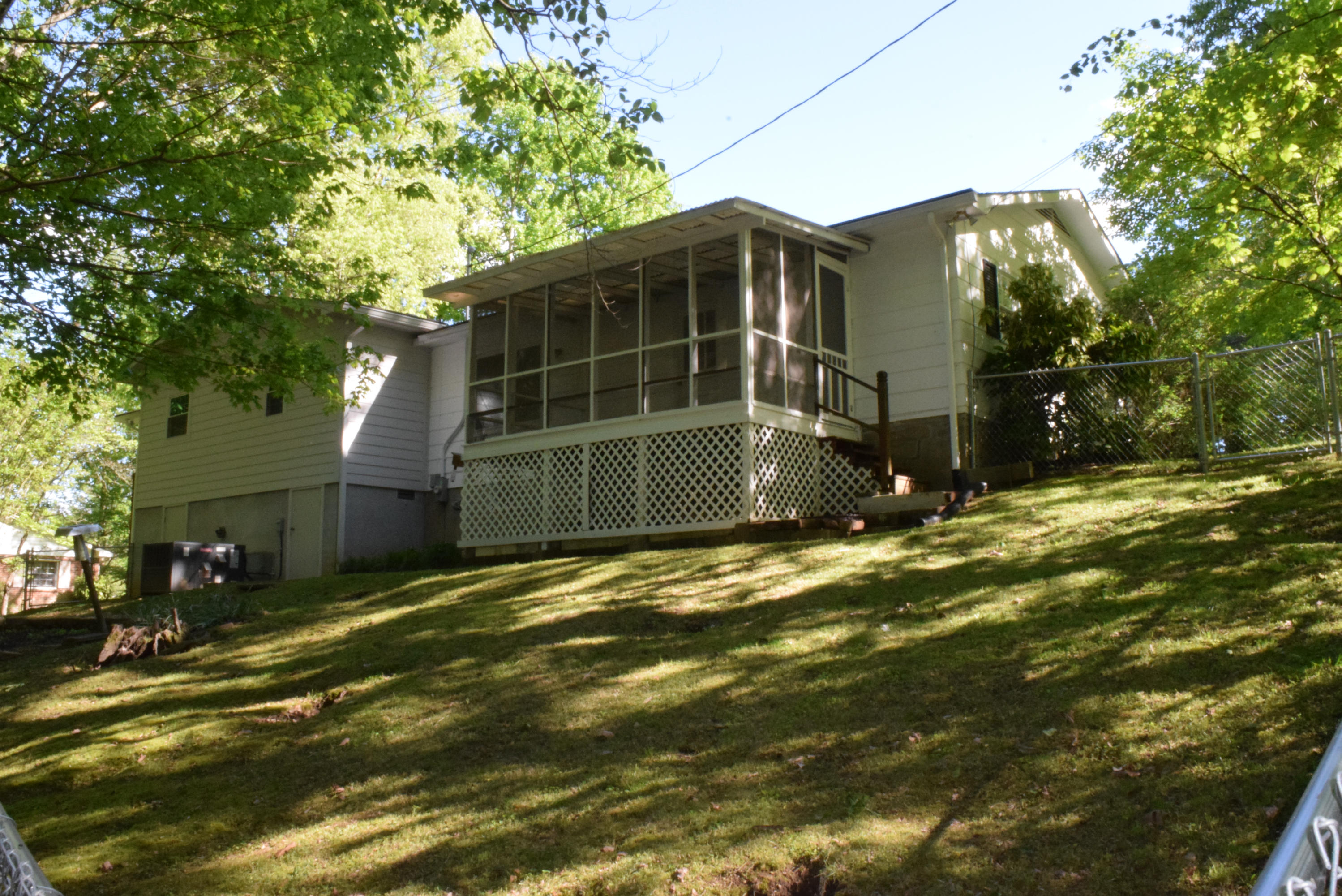 123 Windham Road Oak Ridge, TN 37830 - Photo 24 of 27 Rear View