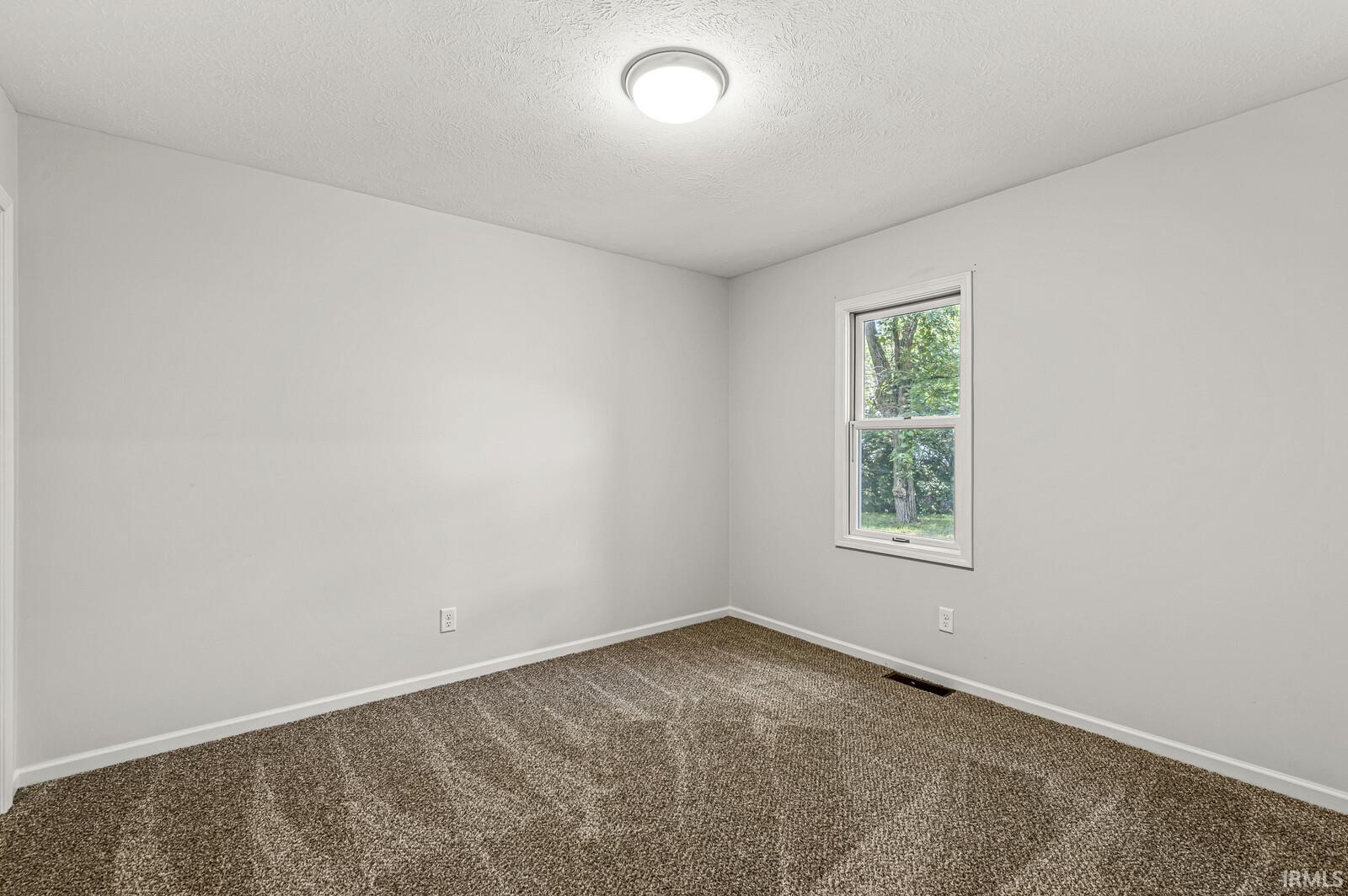 3915 Riverside Drive South Bend, IN 46628 - Photo 15 of 31 Gallery Image 15