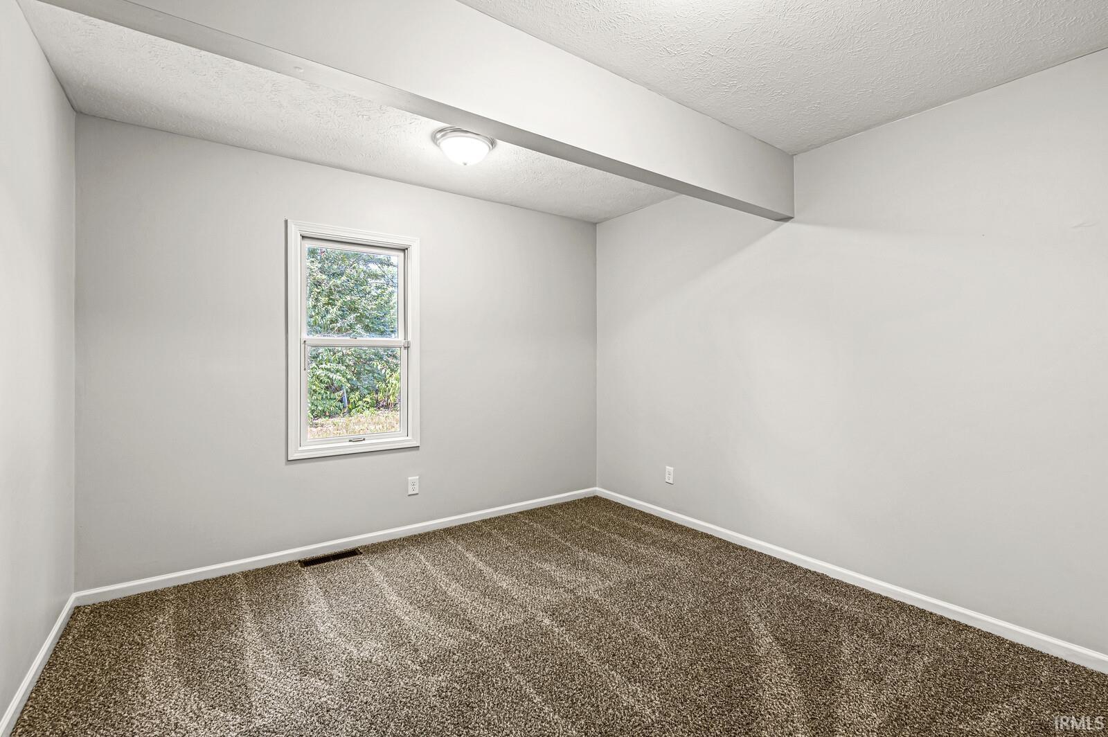 3915 Riverside Drive South Bend, IN 46628 - Photo 17 of 31 Gallery Image 17