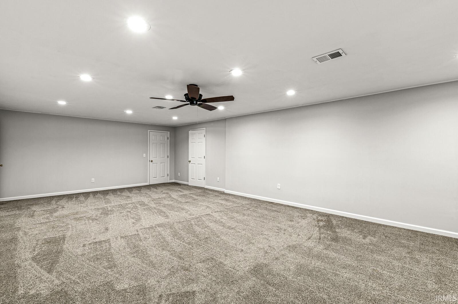 3915 Riverside Drive South Bend, IN 46628 - Photo 20 of 31 Gallery Image 20