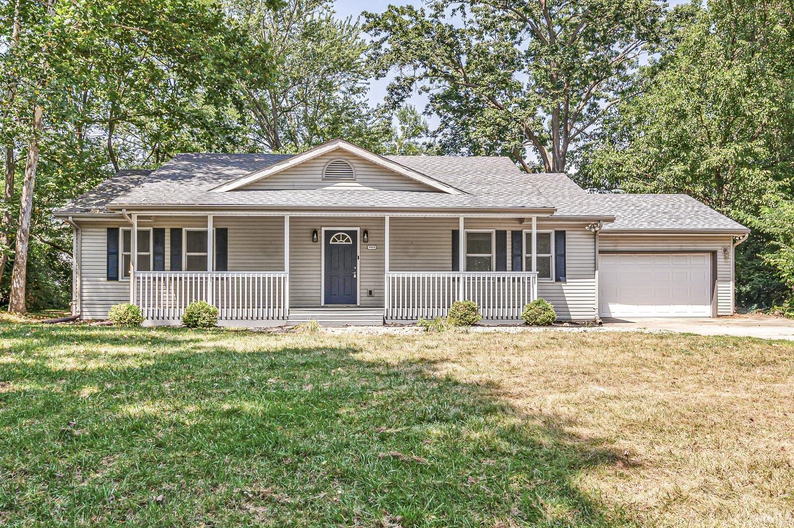 3915 Riverside Drive South Bend, IN 46628 - Photo 2 of 31 Gallery Image 2