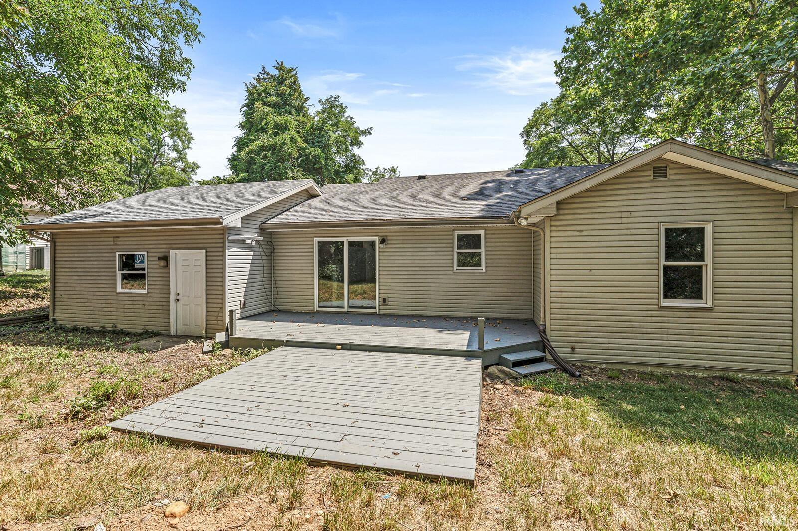 3915 Riverside Drive South Bend, IN 46628 - Photo 29 of 31 Gallery Image 29