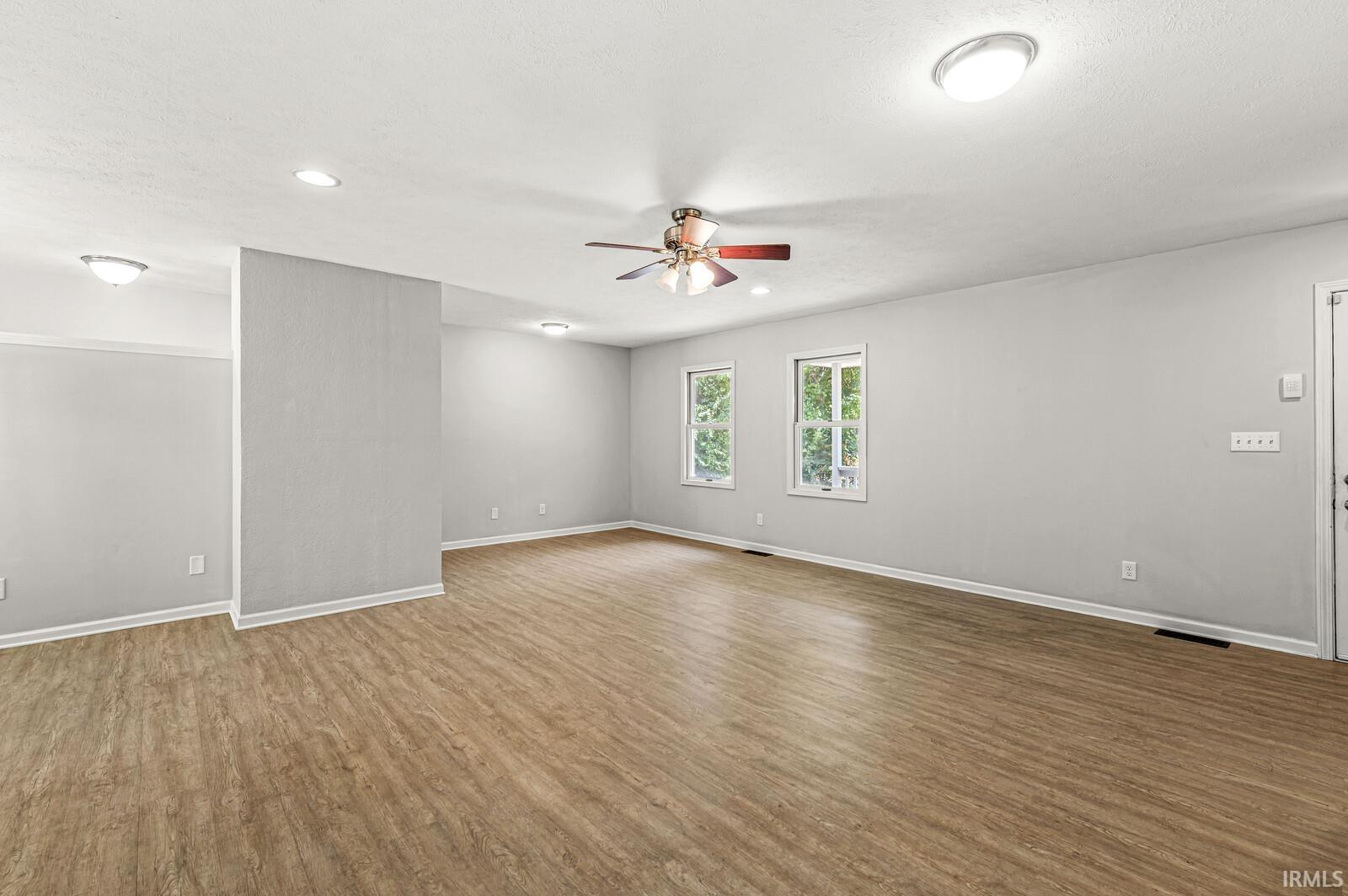 3915 Riverside Drive South Bend, IN 46628 - Photo 6 of 31 Gallery Image 6