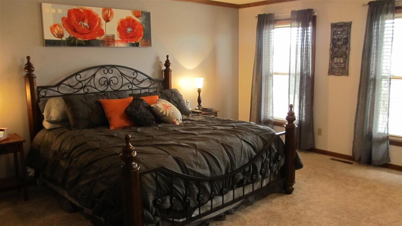 609 Johnson Road South Bend, IN 46614 - Photo 13 of 25 Gallery Image 13