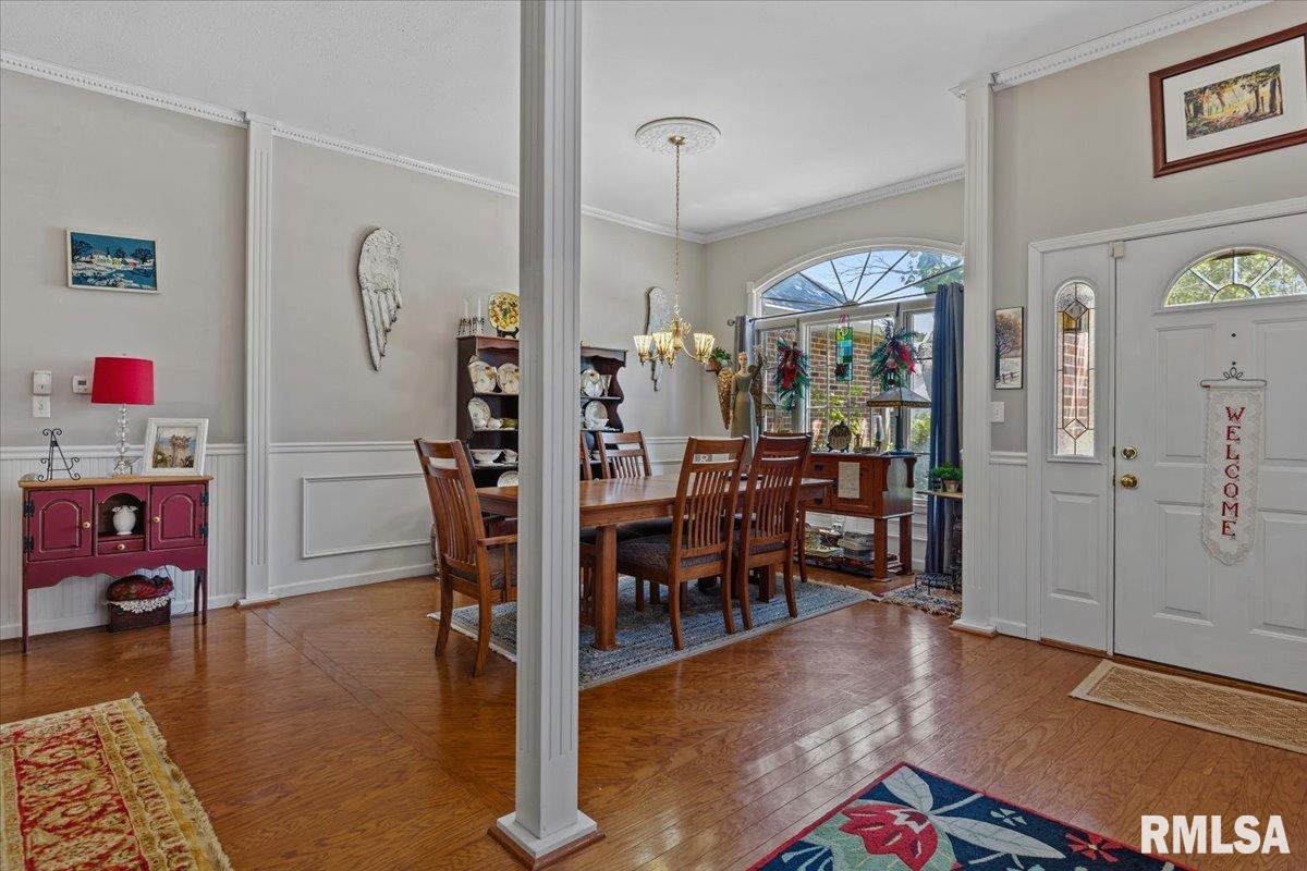 7605 Southport Lane Springfield, IL 62711 - Photo 8 of 32