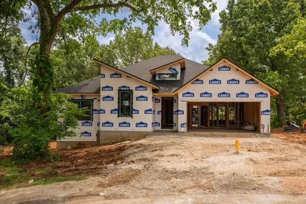 $425,000 | 1222 West Rainey Street, Ozark, MO 65721