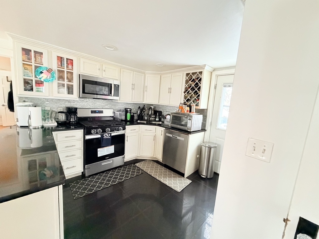 12 Danforth Street Canton, MA 02021 - Photo 6 of 35