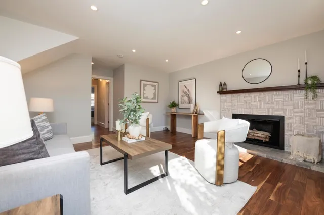 $2,500,000 | 1035 Valota Road, Redwood City, CA 94061