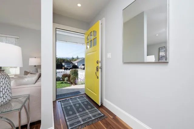 $2,500,000 | 1035 Valota Road, Redwood City, CA 94061