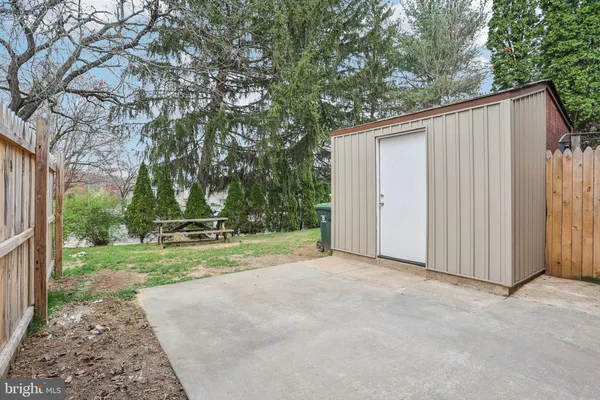 $325,000 | 207 Westbury Court, Unit 122, Downingtown, PA 19335
