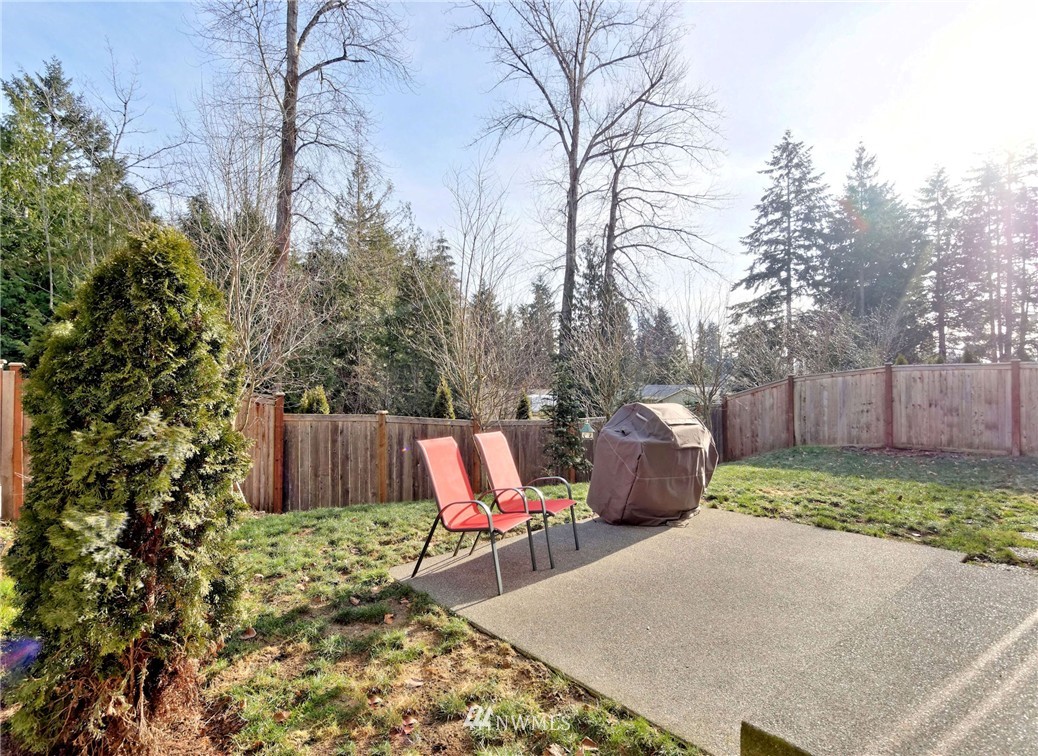 208 Field Avenue Northeast Renton, WA 98059 - Photo 17 of 17