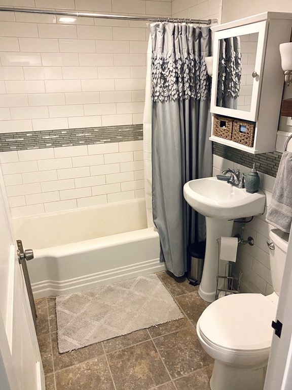 15 Brentham Road Billerica, MA 01862 - Photo 14 of 16 Gallery Image 14