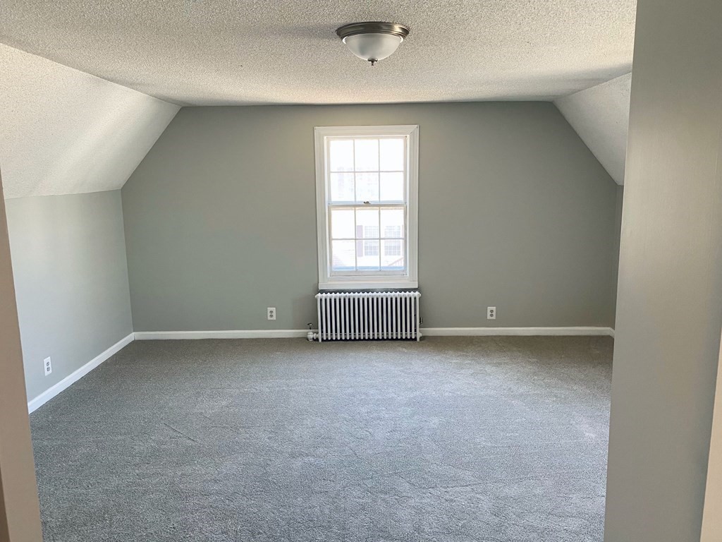 15 Brentham Road Billerica, MA 01862 - Photo 8 of 16 Gallery Image 8