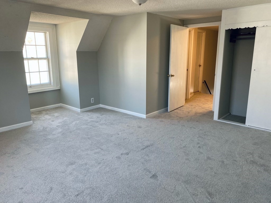 15 Brentham Road Billerica, MA 01862 - Photo 9 of 16 Gallery Image 9