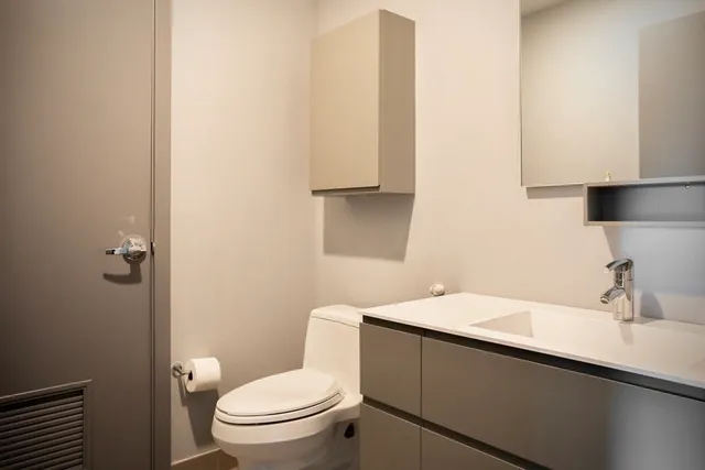 $1,349,000 | 110 Stuart Street, Unit 16H, Boston, MA 02116