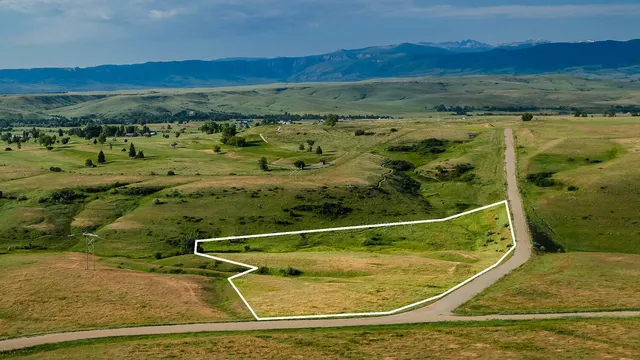 $365,000 | 7 Gillispie Drive, Sheridan, WY 82801